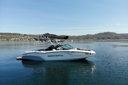 Master Craft nxt 20 bei Wakecharter
