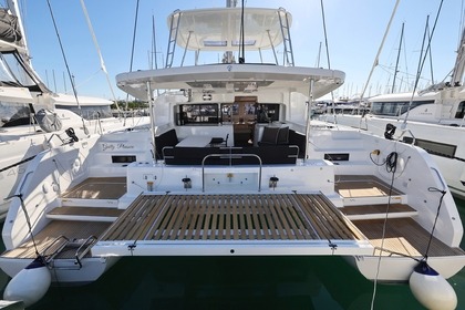 Charter Catamaran  Lagoon 46_4D+2C Sukošan