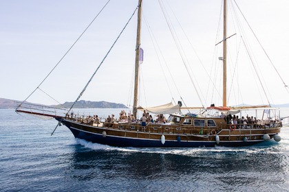 Alquiler Velero Private Cruises & Exclusive Events Group Getaway Atenas