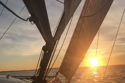 BAIE DE CANNES - ILES DE LERINS 300€/ 1/2J