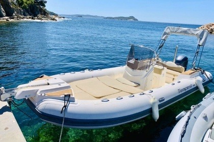 Hyra båt RIB-båt Capelli Capelli Tempest 700 Cannes