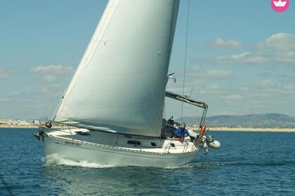 Charter Sailboat Dufour Dufour 38 Classic Olhão