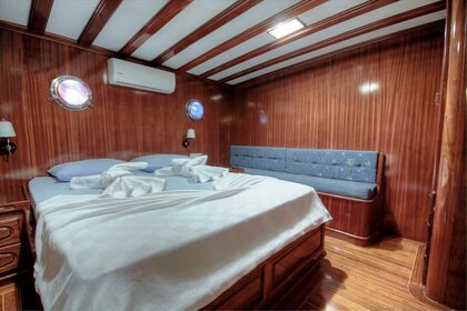 Stunning 36 meter gulet for 16 guests