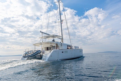 Charter Catamaran LAGOON 450 F Rogoznica