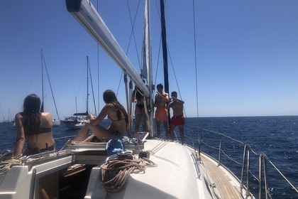 Charter Sailboat Bavaria 33 cruiser Santa Pola