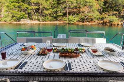 Charter Motor yacht Canados 1994 Muğla