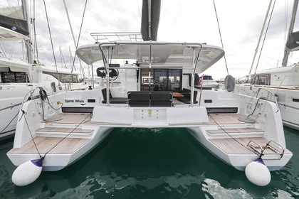 Charter Catamaran  Lagoon 42 Sukošan