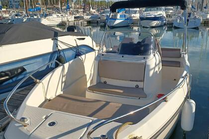 Rental Motorboat Quicksilver Activ 555 Open La Rochelle