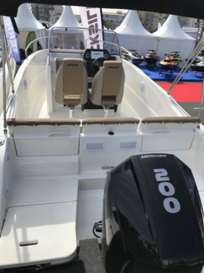 Charter Motorboat Quicksilver Activ 675 Open Brest