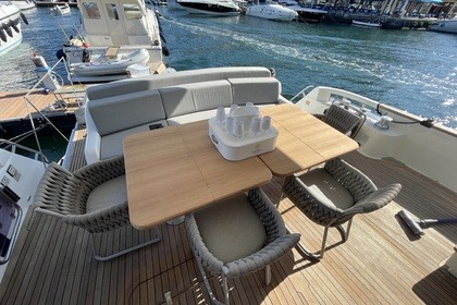 Sirena Yatch 64