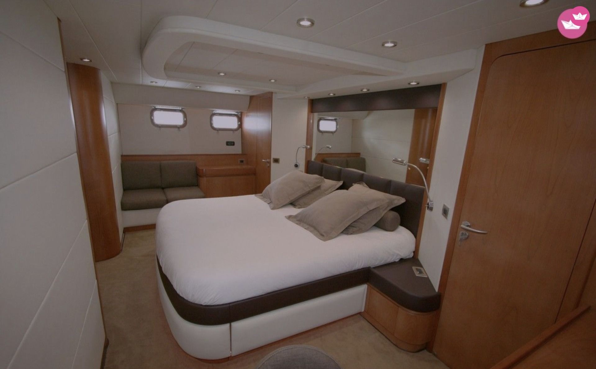 Location Bateau à moteur Trawler Yacht Yacht Porto-Vecchio