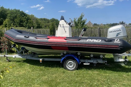 Miete Motorboot Zodiac Pro Open 550 Saint-Coulomb