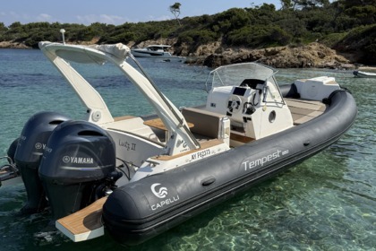 Hyra båt RIB-båt Capelli Capelli Tempest 850 Hyères