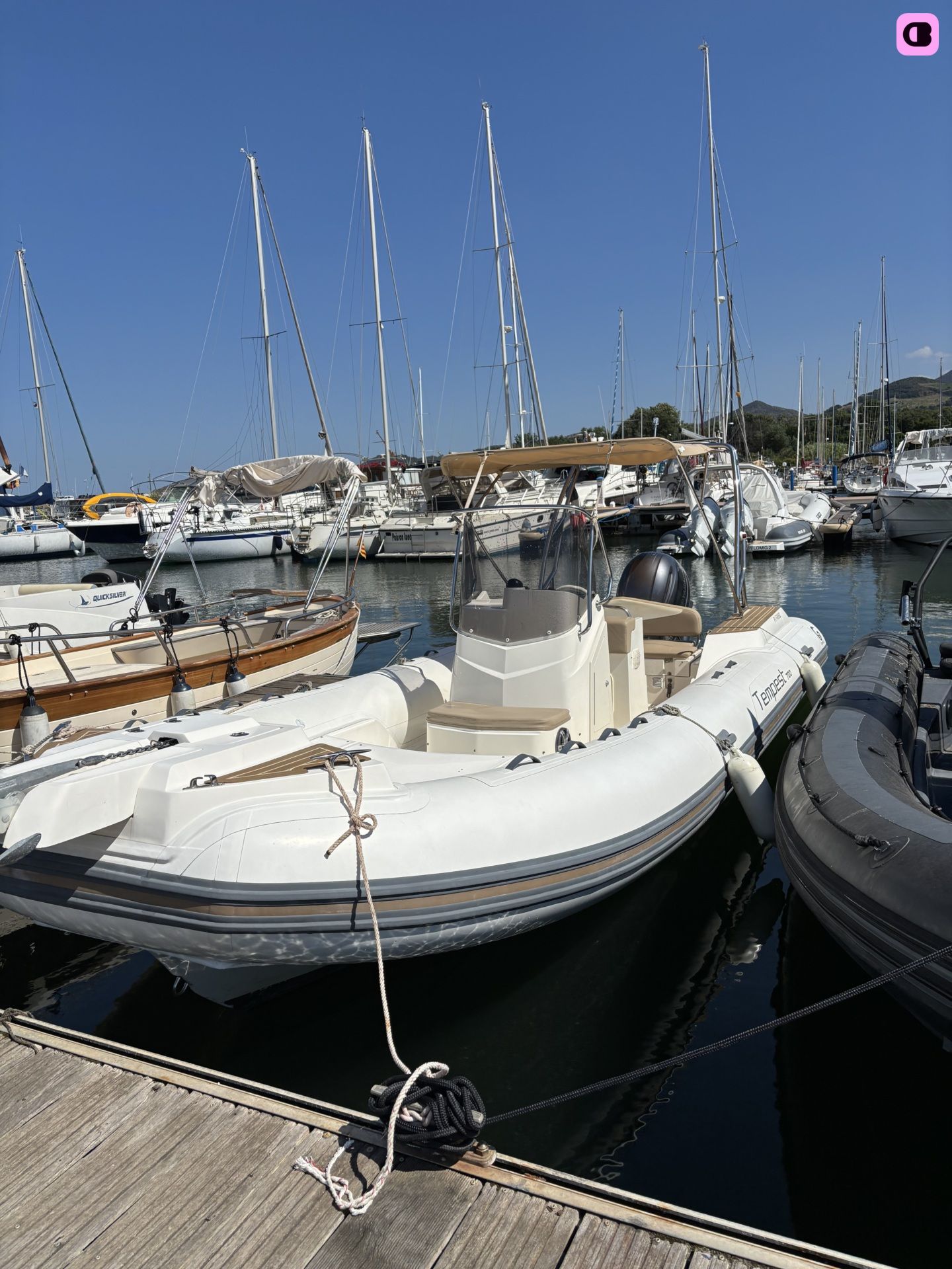 Semi-rigide Capelli Tempest 700