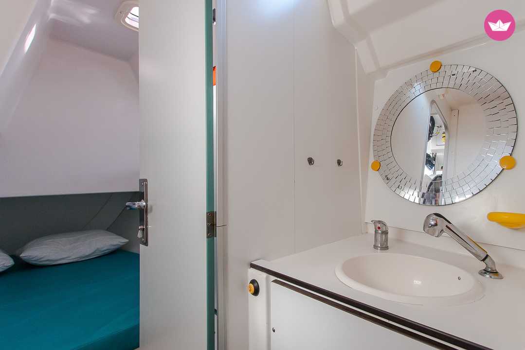 Dufour Atoll 6 (50 Feet) in Rethymno for hire