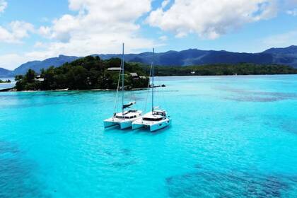 Rental Catamaran  LAGOON 42 2020 Mahé