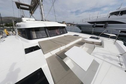 Verhuur Catamaran Catana Bali Catspace Marina Frapa