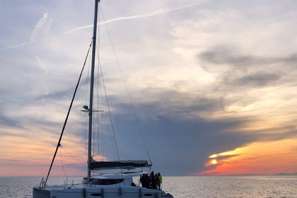 Noleggio Catamarano Fountaine Pajot Mahe San Vito Lo Capo