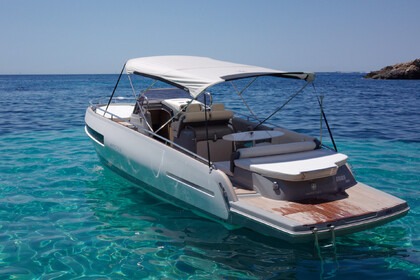 Miete Motorboot Cantieri Invictus Luxury 280gt Ibiza