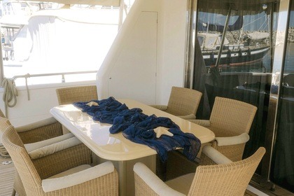 Noleggio Yacht a motore Falcon 80 Fly 2024 TOTAL REFIT Positano