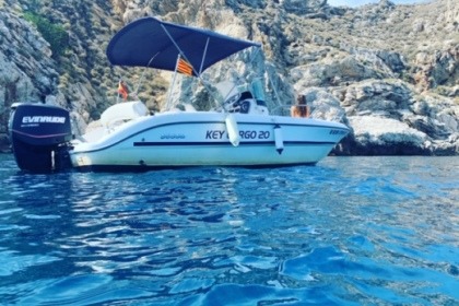 Preciosa lancha Sessa Marine em Girona