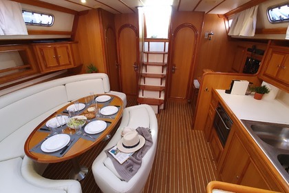 Ocean Star 44.1 with AC and Electric Generator