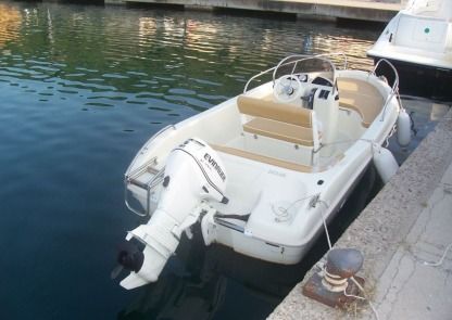 Charter Motorboat T.a Mare Jaguar 17 Castelsardo