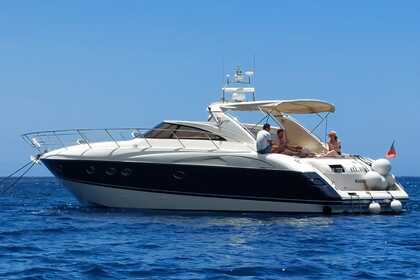 Charter Motor yacht Princess V50 Madeira