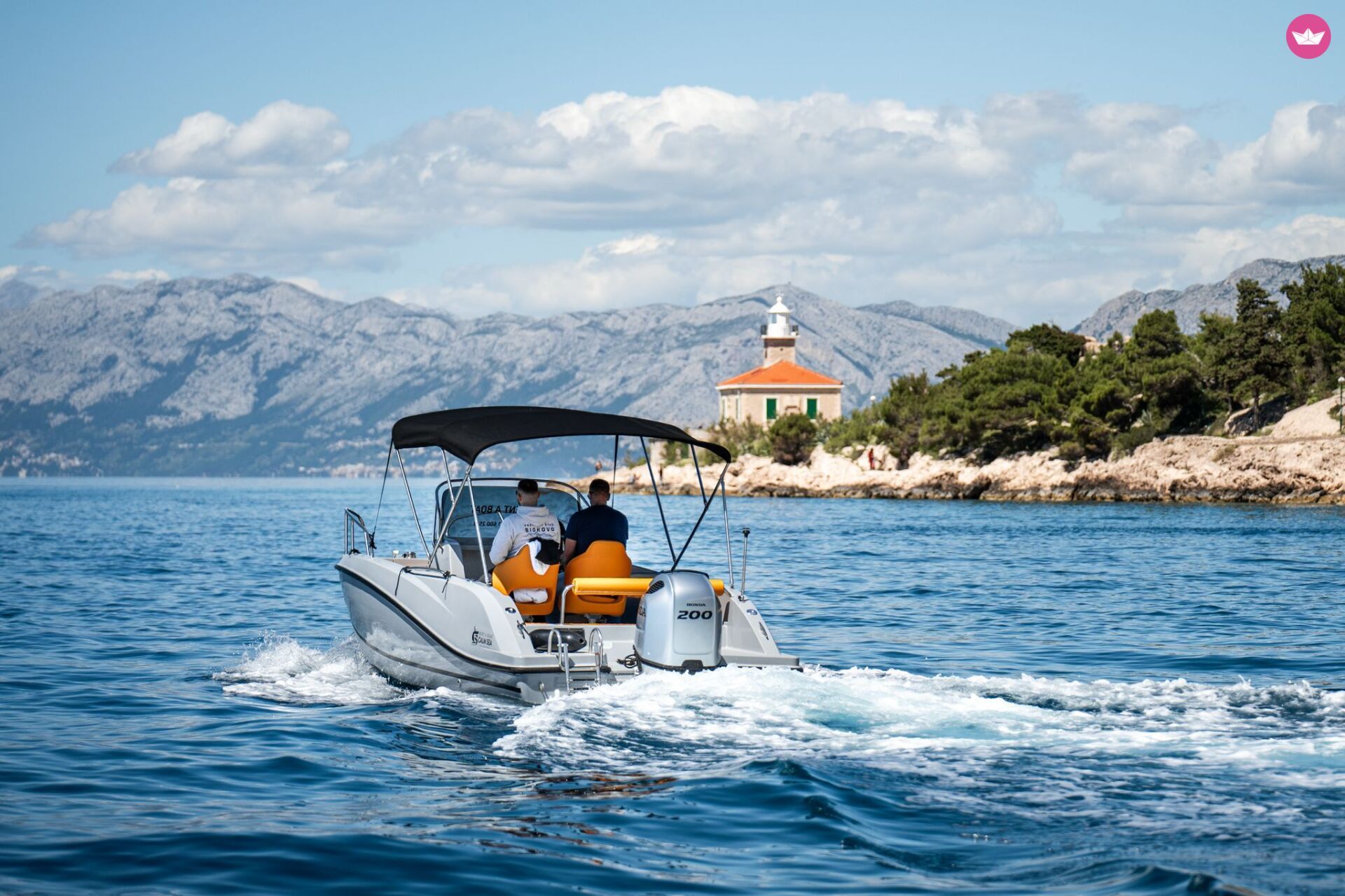 Bateau à moteur Quicksilver 675 200cv 4