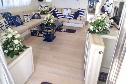 Hyra båt Motorbåt Falcon 80 BoatVibe Amalfi