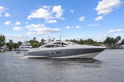 Miete Motoryacht Sunseeker 82 Predator Fajardo