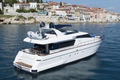 Location Yacht à moteur San Lorenzo 72 Golfe Juan