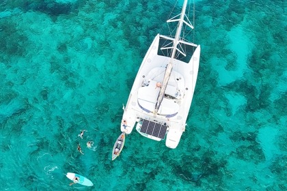 Rental Catamaran Fountaine Pajot Belize 43 Sint Maarten
