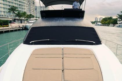 Alquiler Yate a motor Fairline 53 Cancún