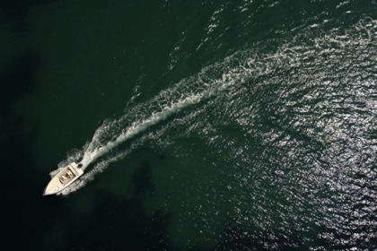 Annina -Sea Ghost 550 open boot