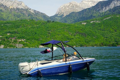 Hire Motorboat Sunbird Corsair 170 V-TECH Sévrier