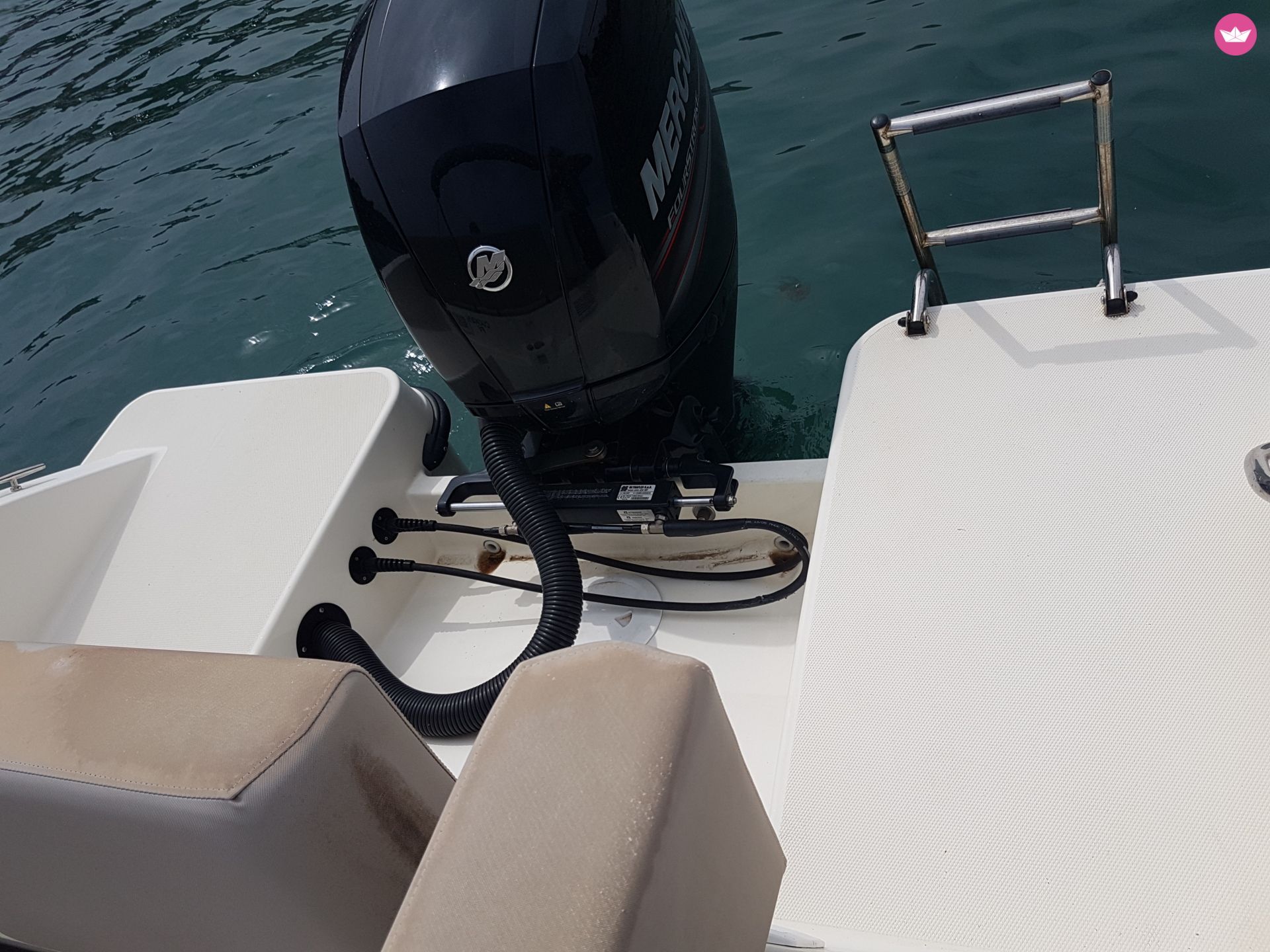 Mieten Quicksilver Activ 675 Sundeck