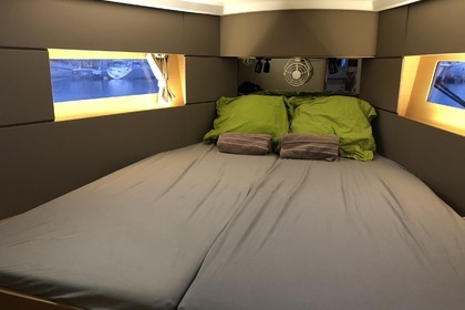 Beneteau [**#**]is 38