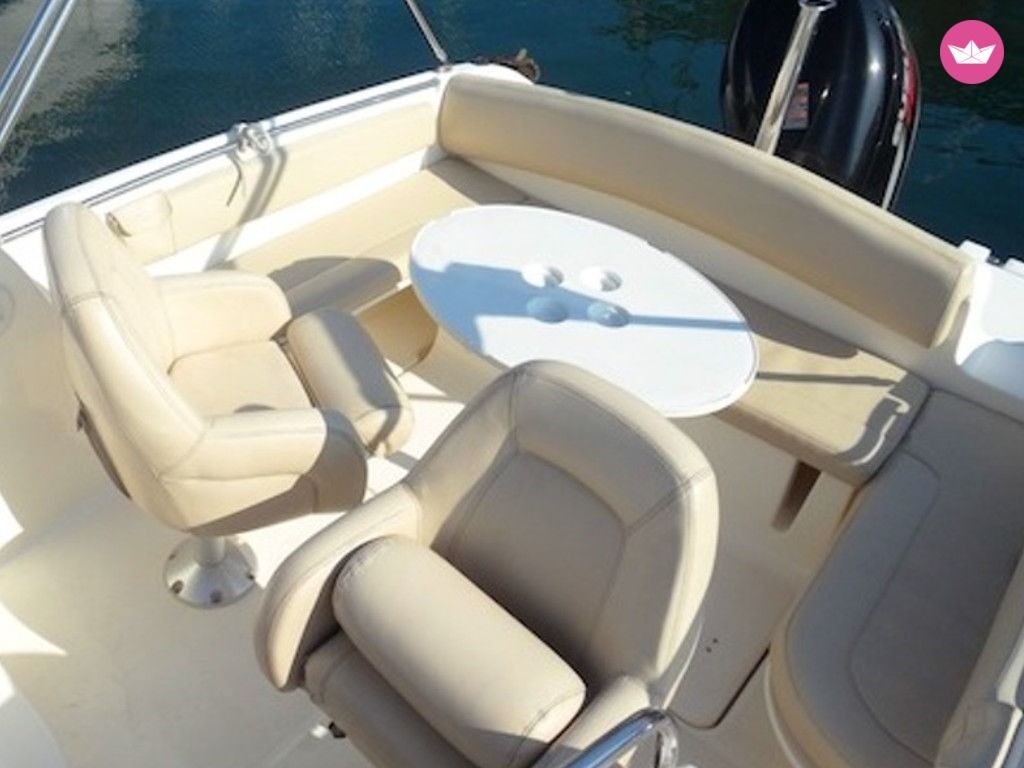 Rental motorboat in Zadar  