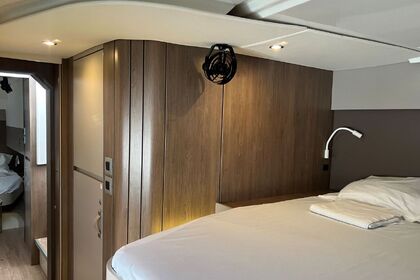 Location Catamaran Catana Group Bali Catspace Saint-Mandrier-sur-Mer