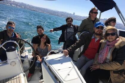 Veleiro para 11 pessoas com skipper profissional – Aluguer em Vigo / Ilhas Cíes (Sun Odyssey 39i)