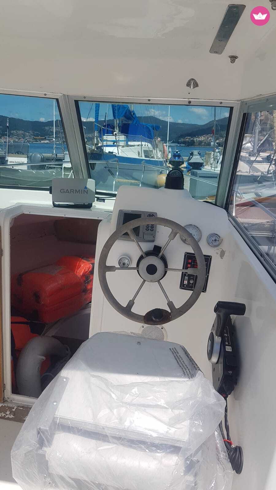Bateau à moteur Felco Delfyn 595 3