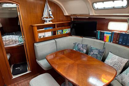 Beneteau Oceanis 381