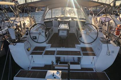 Modern sailing yacht Beneteau 45 "Leila"