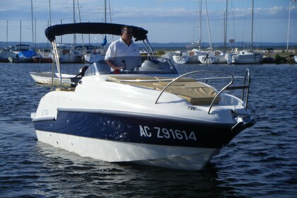 Hire Motorboat LEXSIA 20 Xs Biscarrosse