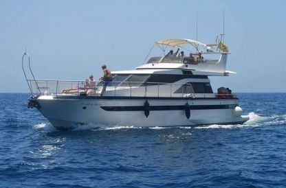 Charter Motorboat Astondoa 49 Mogán