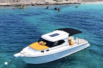 Hire Motorboat Camaro 1000 Trogir