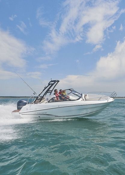 Location Bateau à moteur Jeanneau Cap Camarat 6.5 Br Dienville