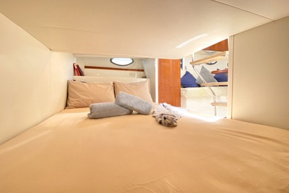 Pershing 37(fuel included in the price)