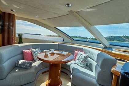 Beautiful Sunseeker94 for Weekly Cruise